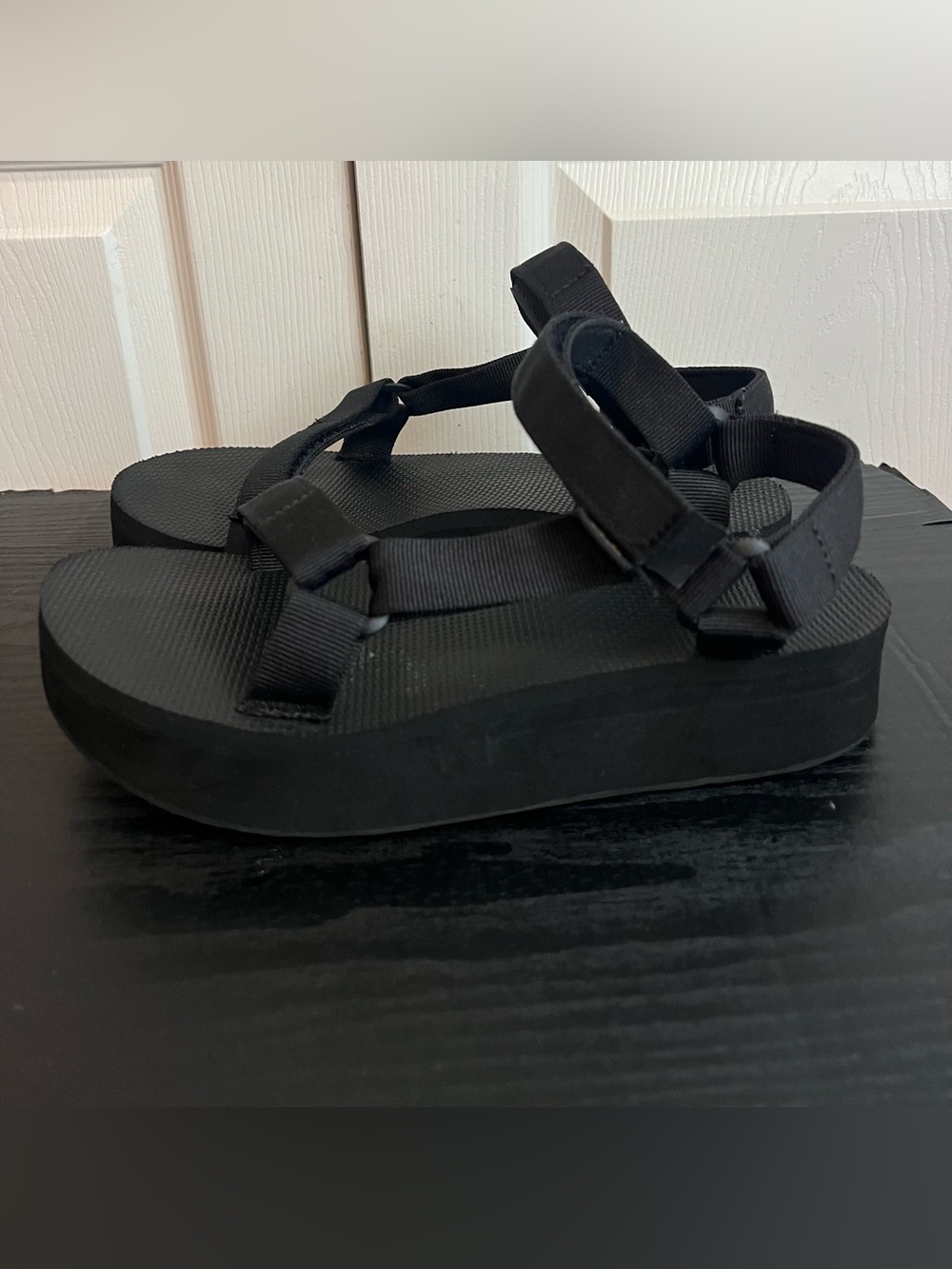 Teva Midform Universal Sandals Platform Velcro Black Hiking Outdoor Size 9